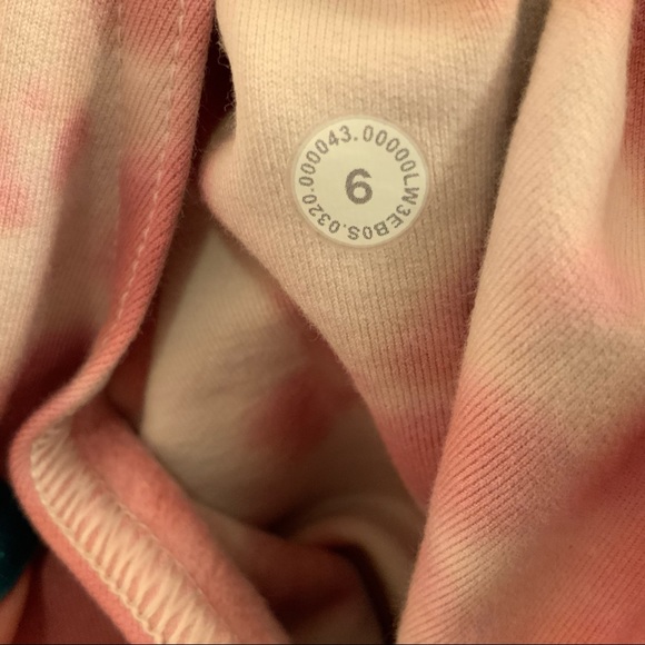 Lululemon All Yours Hoodie - NWT - Size 6 - Marmoleado Tie Dye Brier Rose - Picture 12 of 13